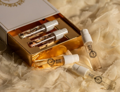 Zmyselné vône AJ Deluxe – malé fľaštičky, veľký dojem